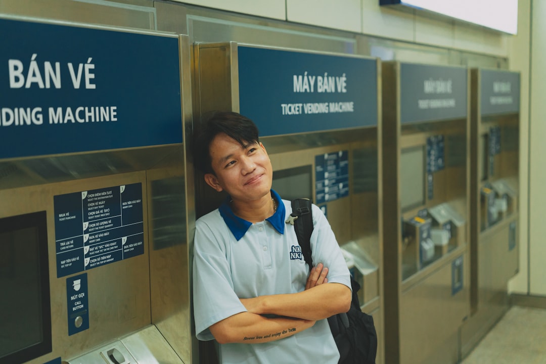 Salary Benchmark Vietnam: Cách Doanh Nghiệp Xây Dựng Khung Lương