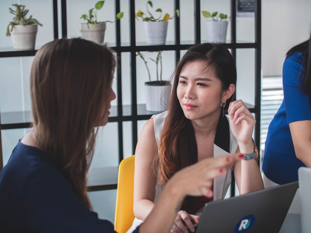 Điểm Chuẩn 2026: Chọn Ngành Nào Dễ Xin Việc, Lương Cao Nhất?