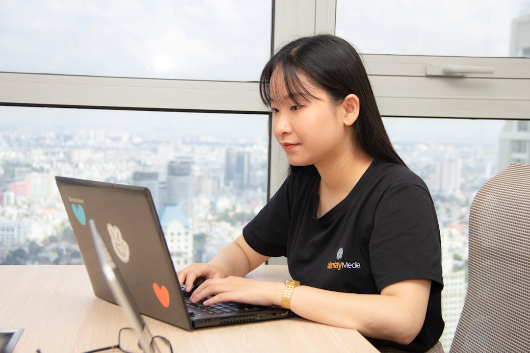 Cách thuyết phục ứng viên đang đi làm cân nhắc cơ hội mới