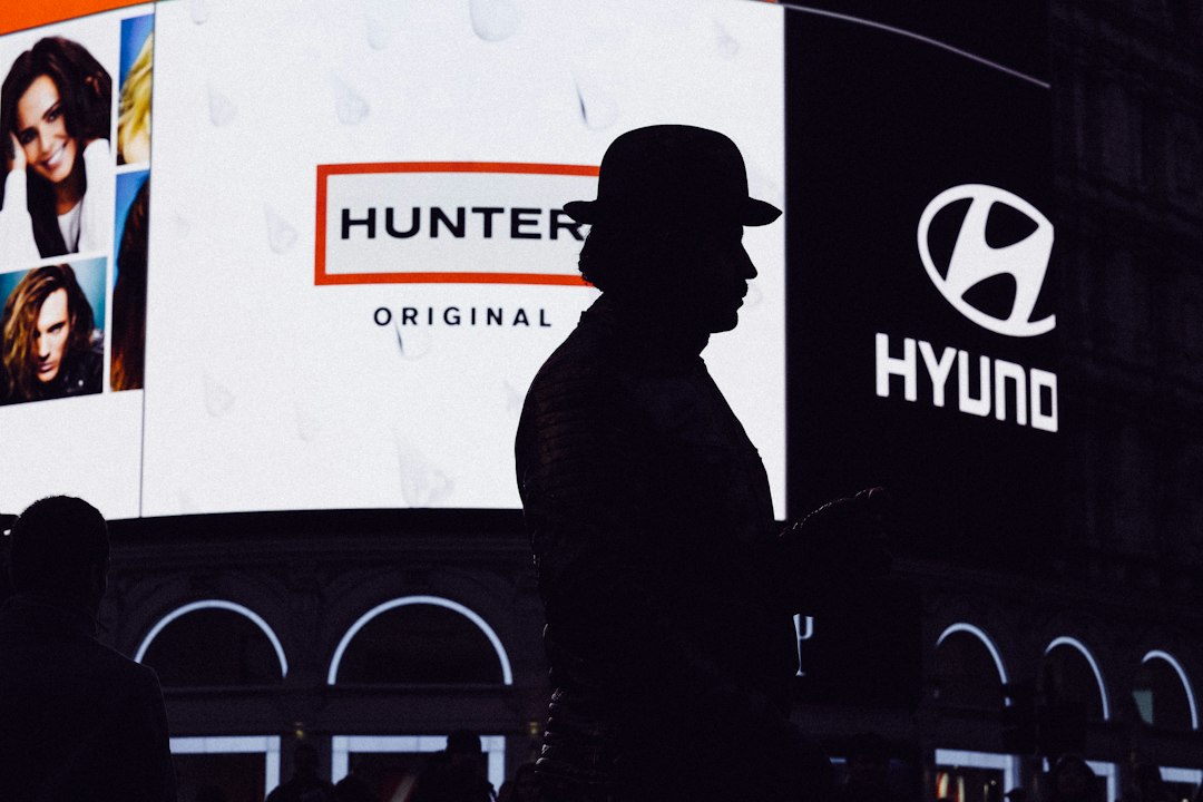 headhunter săn nhân tài đỉnh cao - tổng quan và phân tích | TalentHunter.asia